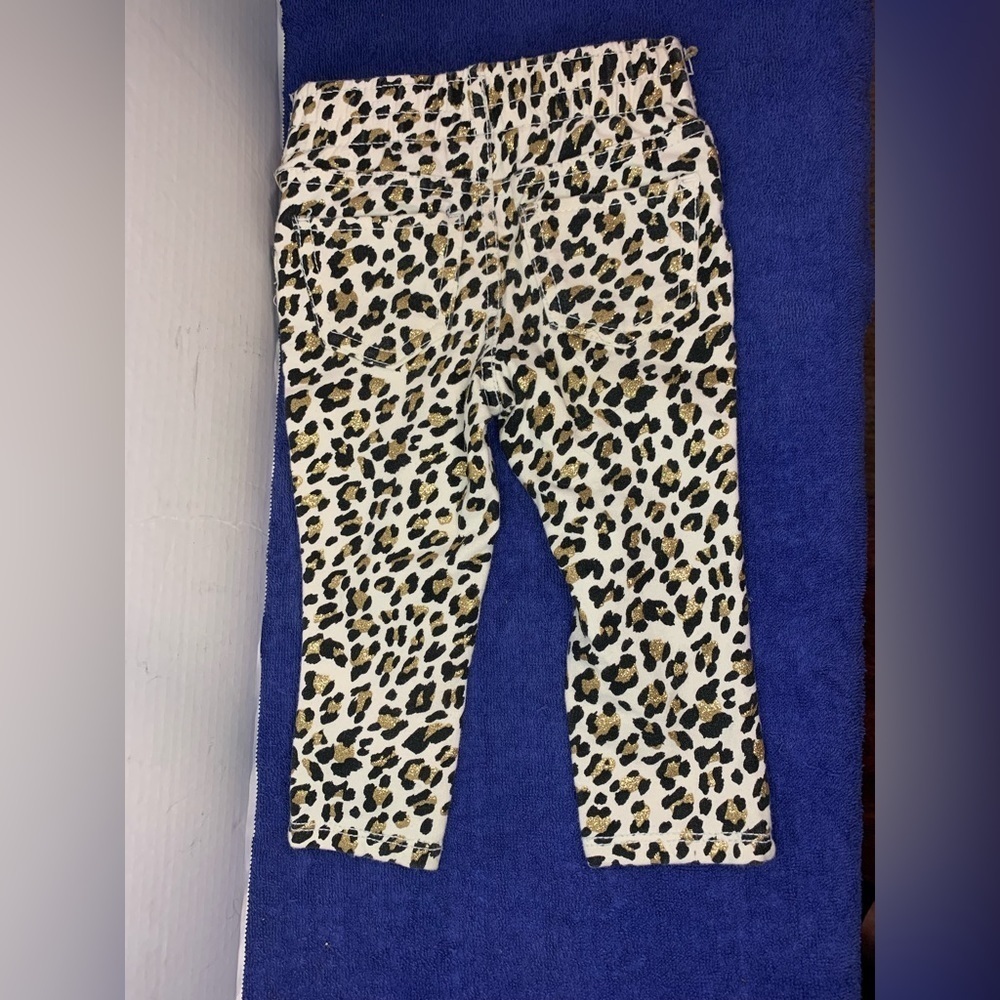 TODDLER GIRLS - Stretch Denim Pants The Children's Place - Leopard Print 12-18 M - Picture 2 of 3